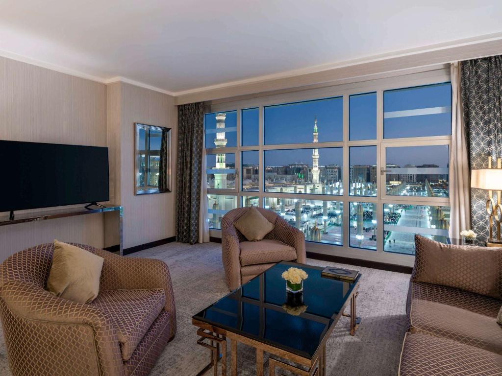 Anwar Madina Movenpick