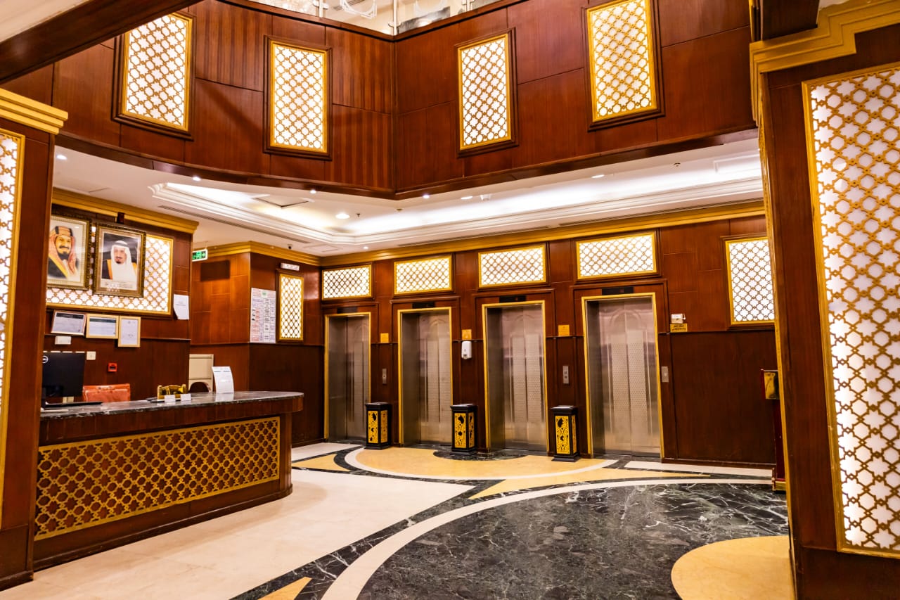 Al Mokhtara Golden